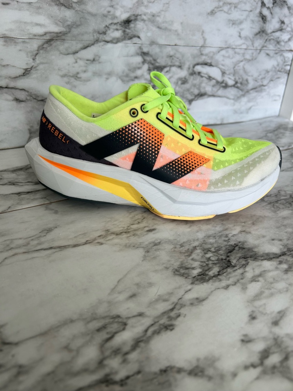 New Balance | women’s size 7.5 Fuelcell Fuel Cell Rebel V4 running tennis shoes - Picture 11 of 15